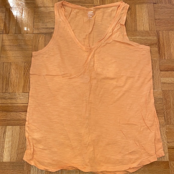 Set of two orange tank tops - Picture 2 of 2